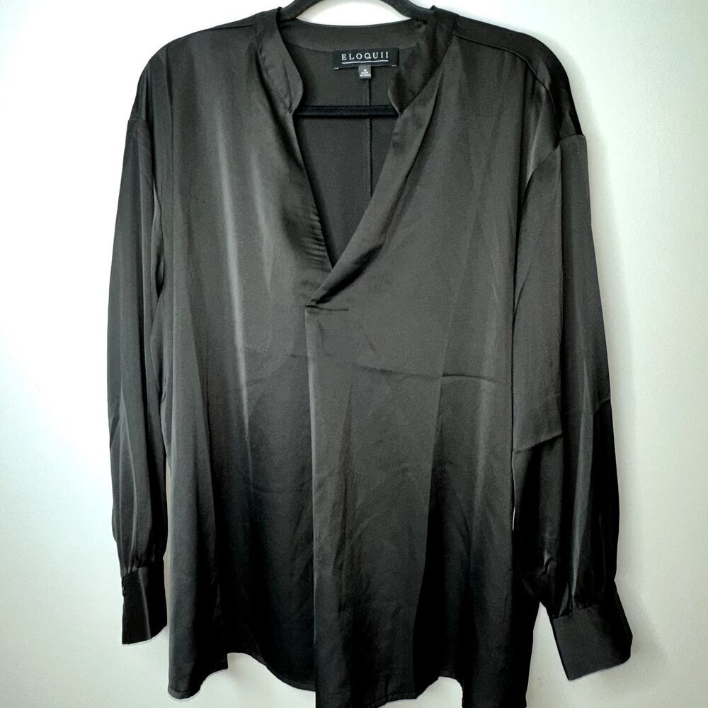 Eloquii Womens Size 16 Black V-Neck Long Sleeve Button Detail Blouse NWT